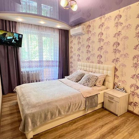 2-Комн Люкс В Центре Вишенки ヴィーンヌィツャ エクステリア 写真